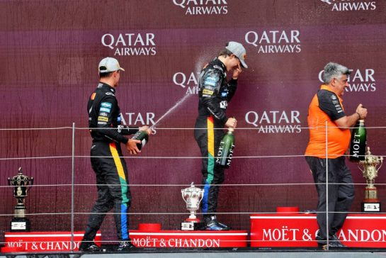 (L to R): Race winner Lando Norris (GBR) McLaren celebrates on the podium with second placed team mate Oscar Piastri (AUS) McLaren.
06.07.2025. Formula 1 World Championship, Rd 12, British Grand Prix, Silverstone, England, Race Day.
- www.xpbimages.com, EMail: requests@xpbimages.com © Copyright: Moy / XPB Images