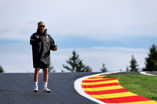 Valtteri Bottas (FIN) Mercedes AMG F1 Reserve Driver walks the circuit.
24.07.2025. Formula 1 World Championship, Rd 13, Belgian Grand Prix, Spa Francorchamps, Belgium, Preparation Day.
- www.xpbimages.com, EMail: requests@xpbimages.com © Copyright: Moy / XPB Images