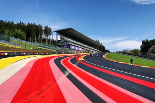 Circuit atmosphere - Eau Rouge.
24.07.2025. Formula 1 World Championship, Rd 13, Belgian Grand Prix, Spa Francorchamps, Belgium, Preparation Day.
- www.xpbimages.com, EMail: requests@xpbimages.com © Copyright: Moy / XPB Images