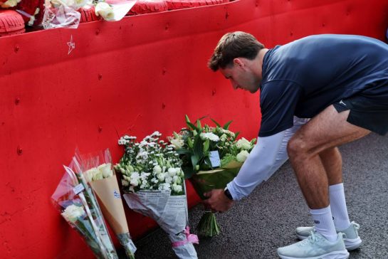 Victor Martins (FRA) Atlassian Williams Racing Academy Driver pays his respects to Anthoine Hubert.
24.07.2025. Formula 1 World Championship, Rd 13, Belgian Grand Prix, Spa Francorchamps, Belgium, Preparation Day.
- www.xpbimages.com, EMail: requests@xpbimages.com © Copyright: Moy / XPB Images