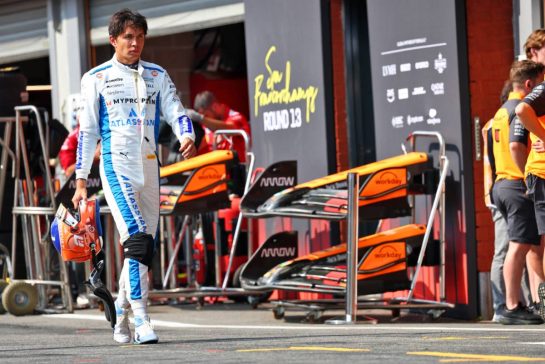 Alexander Albon (THA) Atlassian Williams Racing.
25.07.2025. Formula 1 World Championship, Rd 13, Belgian Grand Prix, Spa Francorchamps, Belgium, Sprint Qualifying Day.
- www.xpbimages.com, EMail: requests@xpbimages.com © Copyright: Batchelor / XPB Images