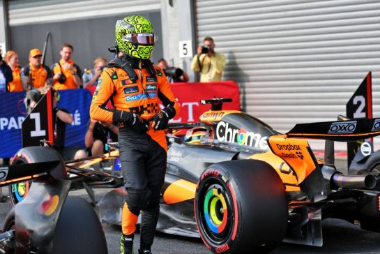 Lando Norris (GBR) McLaren MCL39 and Oscar Piastri (AUS) McLaren MCL39 in Sprint qualifying parc ferme.
25.07.2025. Formula 1 World Championship, Rd 13, Belgian Grand Prix, Spa Francorchamps, Belgium, Sprint Qualifying Day.
- www.xpbimages.com, EMail: requests@xpbimages.com © Copyright: Batchelor / XPB Images