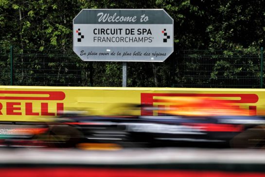 Max Verstappen (NLD) Red Bull Racing RB21.
26.07.2025. Formula 1 World Championship, Rd 13, Belgian Grand Prix, Spa Francorchamps, Belgium, Sprint and Qualifying Day.
- www.xpbimages.com, EMail: requests@xpbimages.com © Copyright: Bearne / XPB Images