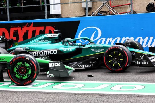 Nico Hulkenberg (GER) Sauber C45 and Lance Stroll (CDN) Aston Martin F1 Team AMR25 make contact in the pit lane.
26.07.2025. Formula 1 World Championship, Rd 13, Belgian Grand Prix, Spa Francorchamps, Belgium, Sprint and Qualifying Day.
- www.xpbimages.com, EMail: requests@xpbimages.com © Copyright: Batchelor / XPB Images