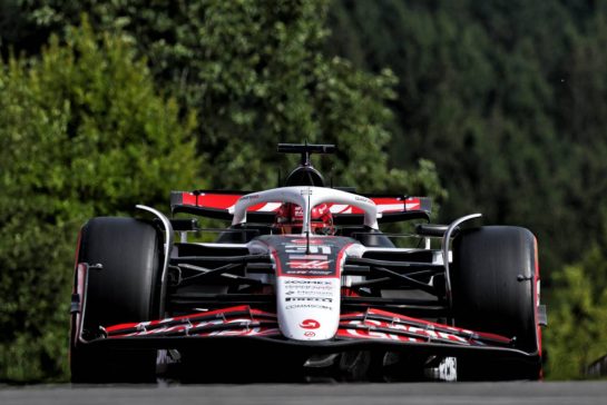 Esteban Ocon (FRA) Haas VF-25.
26.07.2025. Formula 1 World Championship, Rd 13, Belgian Grand Prix, Spa Francorchamps, Belgium, Sprint and Qualifying Day.
- www.xpbimages.com, EMail: requests@xpbimages.com © Copyright: Batchelor / XPB Images