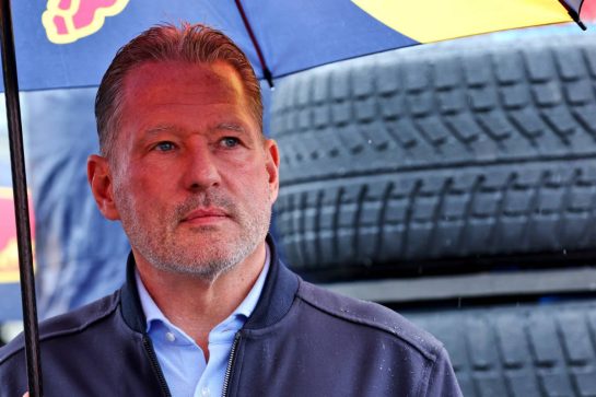 Jos Verstappen (NLD) on the grid.
27.07.2025. Formula 1 World Championship, Rd 13, Belgian Grand Prix, Spa Francorchamps, Belgium, Race Day.
- www.xpbimages.com, EMail: requests@xpbimages.com © Copyright: Batchelor / XPB Images