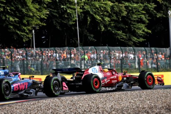 Lewis Hamilton (GBR) Ferrari SF-25.
27.07.2025. Formula 1 World Championship, Rd 13, Belgian Grand Prix, Spa Francorchamps, Belgium, Race Day.
- www.xpbimages.com, EMail: requests@xpbimages.com © Copyright: Bearne / XPB Images