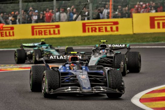Carlos Sainz (ESP) Atlassian Williams Racing FW47.
27.07.2025. Formula 1 World Championship, Rd 13, Belgian Grand Prix, Spa Francorchamps, Belgium, Race Day.
- www.xpbimages.com, EMail: requests@xpbimages.com © Copyright: Bearne / XPB Images