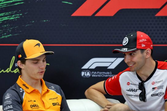 (L to R): Oscar Piastri (AUS) McLaren and Esteban Ocon (FRA) Haas F1 Team in the FIA Press Conference.
31.07.2025. Formula 1 World Championship, Rd 14, Hungarian Grand Prix, Budapest, Hungary, Preparation Day.
- www.xpbimages.com, EMail: requests@xpbimages.com © Copyright: Bearne / XPB Images