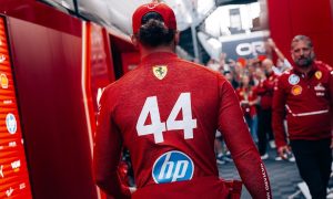 Hamilton apologizes to Ferrari for ‘unacceptable’ second Q1 exit