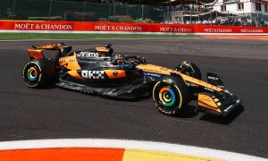 Piastri helpless against Verstappen straight-line speed in Spa sprint