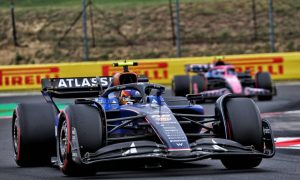 Sainz calls for ‘big design philosophy change’ at Williams for 2026