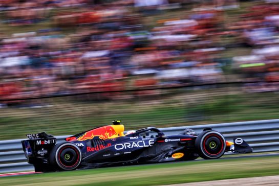 Yuki Tsunoda (JPN) Red Bull Racing RB21.
01.08.2025. Formula 1 World Championship, Rd 14, Hungarian Grand Prix, Budapest, Hungary, Practice Day.
- www.xpbimages.com, EMail: requests@xpbimages.com © Copyright: Charniaux / XPB Images