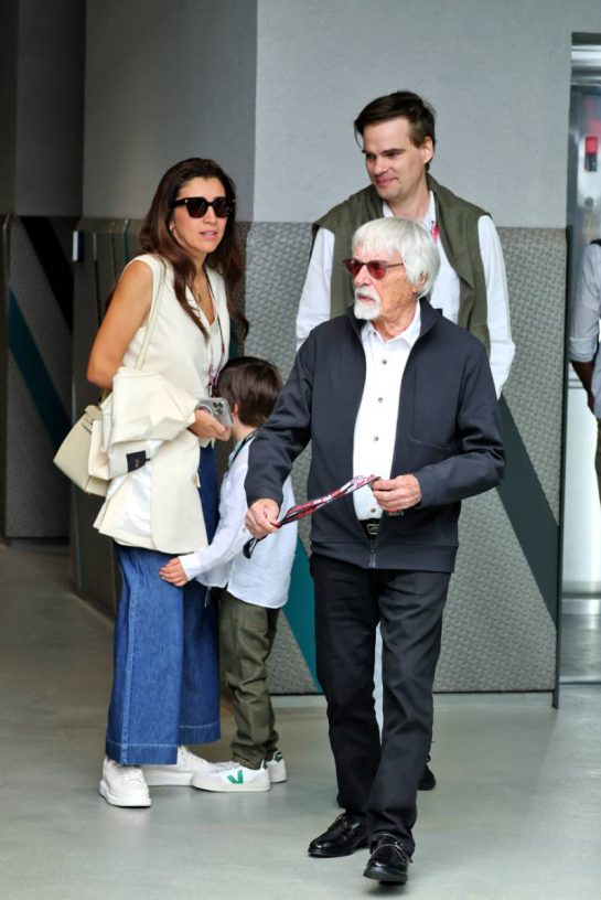 Bernie Ecclestone (GBR) (Right) with his wife Fabiana Flosi (BRA) and son Ace Ecclestone.
03.08.2025. Formula 1 World Championship, Rd 14, Hungarian Grand Prix, Budapest, Hungary, Race Day.
- www.xpbimages.com, EMail: requests@xpbimages.com © Copyright: Moy / XPB Images