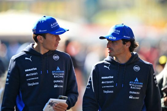(L to R): Alexander Albon (THA) Atlassian Williams Racing with team mate Carlos Sainz (ESP) Atlassian Williams Racing.
29.08.2025. Formula 1 World Championship, Rd 15, Dutch Grand Prix, Zandvoort, Netherlands, Practice Day.
- www.xpbimages.com, EMail: requests@xpbimages.com © Copyright: Price	/ XPB Images