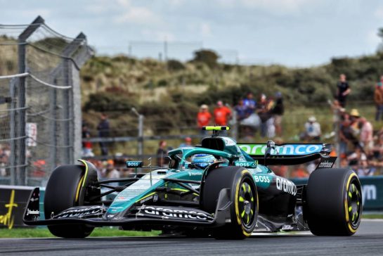 Fernando Alonso (ESP) Aston Martin F1 Team AMR25.
29.08.2025. Formula 1 World Championship, Rd 15, Dutch Grand Prix, Zandvoort, Netherlands, Practice Day.
- www.xpbimages.com, EMail: requests@xpbimages.com © Copyright: Miltenburg / XPB Images