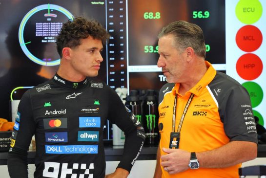 (L to R): Lando Norris (GBR) McLaren with Zak Brown (USA) McLaren Executive Director.
29.08.2025. Formula 1 World Championship, Rd 15, Dutch Grand Prix, Zandvoort, Netherlands, Practice Day.
- www.xpbimages.com, EMail: requests@xpbimages.com © Copyright: Batchelor / XPB Images