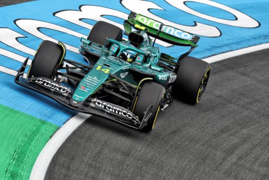 Fernando Alonso (ESP) Aston Martin F1 Team AMR25.
29.08.2025. Formula 1 World Championship, Rd 15, Dutch Grand Prix, Zandvoort, Netherlands, Practice Day.
- www.xpbimages.com, EMail: requests@xpbimages.com © Copyright: Bearne / XPB Images