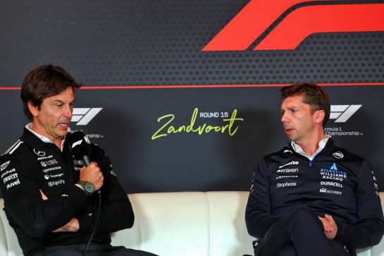(L to R): Toto Wolff (GER) Mercedes AMG F1 Shareholder and Executive Director and James Vowles (GBR) Atlassian Williams Racing Team Principal in the FIA Press Conference.
29.08.2025. Formula 1 World Championship, Rd 15, Dutch Grand Prix, Zandvoort, Netherlands, Practice Day.
- www.xpbimages.com, EMail: requests@xpbimages.com © Copyright: Batchelor / XPB Images