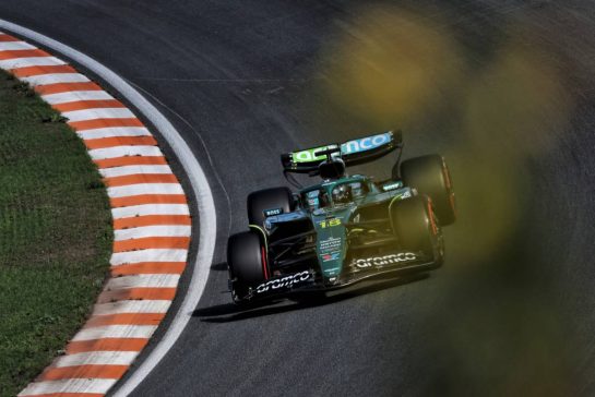 Lance Stroll (CDN) Aston Martin F1 Team AMR25.
30.08.2025. Formula 1 World Championship, Rd 15, Dutch Grand Prix, Zandvoort, Netherlands, Qualifying Day.
- www.xpbimages.com, EMail: requests@xpbimages.com © Copyright: Bearne / XPB Images
