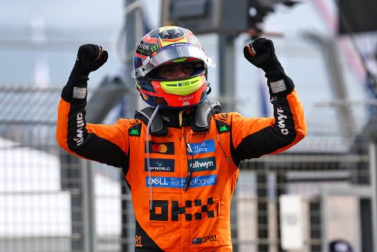 Race winner Oscar Piastri (AUS) McLaren celebrates in parc ferme.
31.08.2025. Formula 1 World Championship, Rd 15, Dutch Grand Prix, Zandvoort, Netherlands, Race Day.
- www.xpbimages.com, EMail: requests@xpbimages.com © Copyright: Batchelor / XPB Images