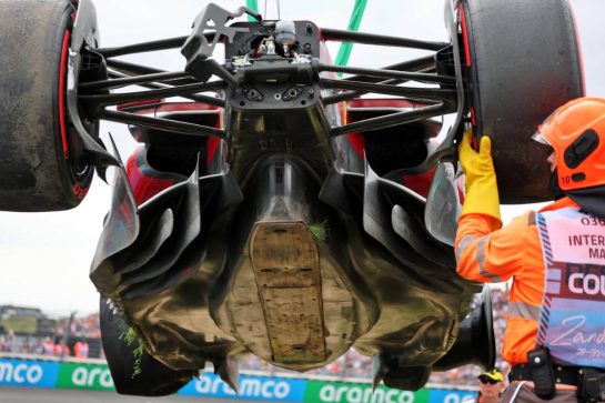The damaged Ferrari SF-25 of Charles Leclerc (MON) after he crashed out of the race.
31.08.2025. Formula 1 World Championship, Rd 15, Dutch Grand Prix, Zandvoort, Netherlands, Race Day.
- www.xpbimages.com, EMail: requests@xpbimages.com © Copyright: Moy / XPB Images