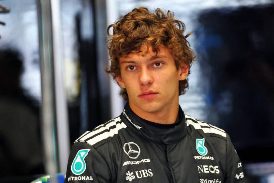 Andrea Kimi Antonelli (ITA) Mercedes AMG F1.
05.09.2025. Formula 1 World Championship, Rd 16, Italian Grand Prix, Monza, Italy, Practice Day.
- www.xpbimages.com, EMail: requests@xpbimages.com © Copyright: Batchelor / XPB Images