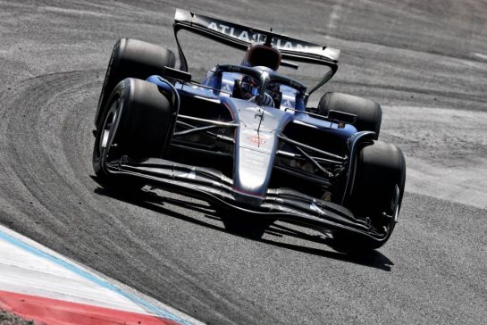 Alexander Albon (THA) Atlassian Williams Racing FW47.
05.09.2025. Formula 1 World Championship, Rd 16, Italian Grand Prix, Monza, Italy, Practice Day.
- www.xpbimages.com, EMail: requests@xpbimages.com © Copyright: Charniaux / XPB Images
