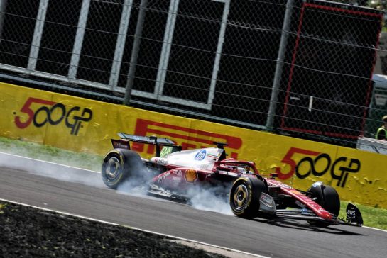 Charles Leclerc (MON) Ferrari SF-25 locks up under braking.
05.09.2025. Formula 1 World Championship, Rd 16, Italian Grand Prix, Monza, Italy, Practice Day.
- www.xpbimages.com, EMail: requests@xpbimages.com © Copyright: Charniaux / XPB Images