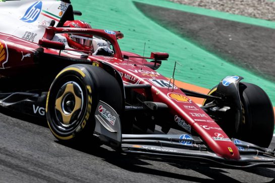 Charles Leclerc (MON) Ferrari SF-25.
05.09.2025. Formula 1 World Championship, Rd 16, Italian Grand Prix, Monza, Italy, Practice Day.
- www.xpbimages.com, EMail: requests@xpbimages.com © Copyright: Charniaux / XPB Images