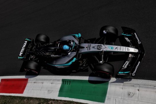 George Russell (GBR) Mercedes AMG F1 W16.
05.09.2025. Formula 1 World Championship, Rd 16, Italian Grand Prix, Monza, Italy, Practice Day.
- www.xpbimages.com, EMail: requests@xpbimages.com © Copyright: Rew / XPB Images