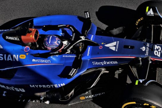 Alexander Albon (THA) Atlassian Williams Racing FW47.
05.09.2025. Formula 1 World Championship, Rd 16, Italian Grand Prix, Monza, Italy, Practice Day.
- www.xpbimages.com, EMail: requests@xpbimages.com © Copyright: Bearne / XPB Images