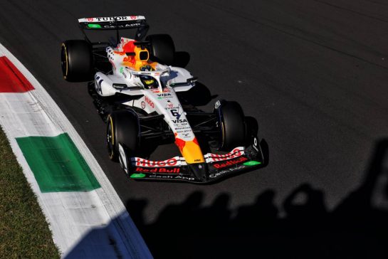 Isack Hadjar (FRA) Racing Bulls VCARB 02.
05.09.2025. Formula 1 World Championship, Rd 16, Italian Grand Prix, Monza, Italy, Practice Day.
- www.xpbimages.com, EMail: requests@xpbimages.com © Copyright: Bearne / XPB Images