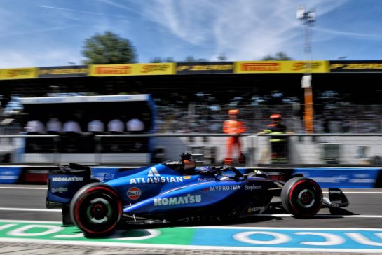 Alexander Albon (THA) Atlassian Williams Racing FW47 leaves the pits.
06.09.2025. Formula 1 World Championship, Rd 16, Italian Grand Prix, Monza, Italy, Qualifying Day.
- www.xpbimages.com, EMail: requests@xpbimages.com © Copyright: Batchelor / XPB Images