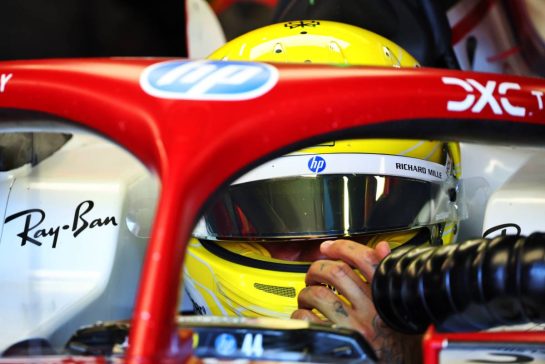 Lewis Hamilton (GBR) Ferrari SF-25.
06.09.2025. Formula 1 World Championship, Rd 16, Italian Grand Prix, Monza, Italy, Qualifying Day.
- www.xpbimages.com, EMail: requests@xpbimages.com © Copyright: Batchelor / XPB Images