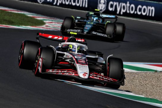 Oliver Bearman (GBR) Haas VF-25.
06.09.2025. Formula 1 World Championship, Rd 16, Italian Grand Prix, Monza, Italy, Qualifying Day.
- www.xpbimages.com, EMail: requests@xpbimages.com © Copyright: Charniaux / XPB Images