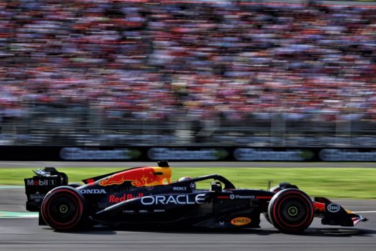 Max Verstappen (NLD) Red Bull Racing RB21.
06.09.2025. Formula 1 World Championship, Rd 16, Italian Grand Prix, Monza, Italy, Qualifying Day.
- www.xpbimages.com, EMail: requests@xpbimages.com © Copyright: Rew / XPB Images