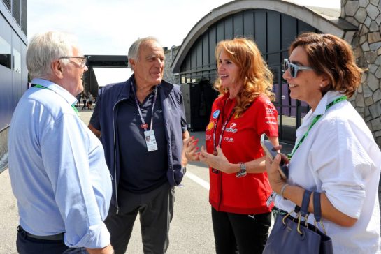 (L to R): Patrick Head (GBR) with Giorgio Piola (ITA) Journalist and Silvia Hoffer Frangipane (ITA) Ferrari Head Of Communications.
07.09.2025. Formula 1 World Championship, Rd 16, Italian Grand Prix, Monza, Italy, Race Day.
- www.xpbimages.com, EMail: requests@xpbimages.com © Copyright: Bearne / XPB Images