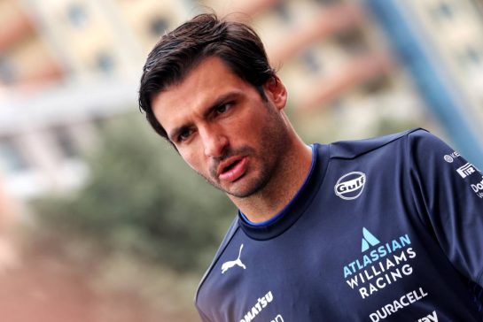 Carlos Sainz (ESP) Atlassian Williams Racing.
18.09.2025. Formula 1 World Championship, Rd 17, Azerbaijan Grand Prix, Baku Street Circuit, Azerbaijan, Preparation Day.
- www.xpbimages.com, EMail: requests@xpbimages.com © Copyright: Bearne / XPB Images