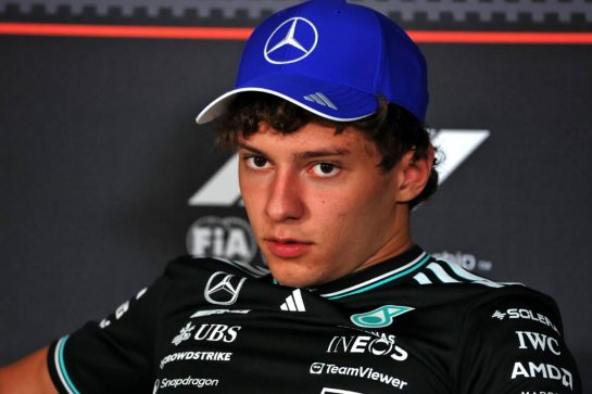 Andrea Kimi Antonelli (ITA) Mercedes AMG F1 in the FIA Press Conference.
18.09.2025. Formula 1 World Championship, Rd 17, Azerbaijan Grand Prix, Baku Street Circuit, Azerbaijan, Preparation Day.
- www.xpbimages.com, EMail: requests@xpbimages.com © Copyright: Rew / XPB Images