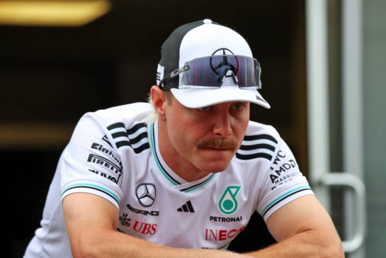 Valtteri Bottas (FIN) Mercedes AMG F1 Reserve Driver.
18.09.2025. Formula 1 World Championship, Rd 17, Azerbaijan Grand Prix, Baku Street Circuit, Azerbaijan, Preparation Day.
- www.xpbimages.com, EMail: requests@xpbimages.com © Copyright: Rew / XPB Images