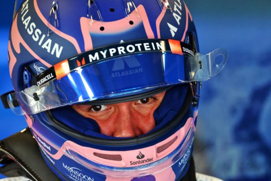 Alexander Albon (THA) Atlassian Williams Racing.
19.09.2025. Formula 1 World Championship, Rd 17, Azerbaijan Grand Prix, Baku Street Circuit, Azerbaijan, Practice Day.
- www.xpbimages.com, EMail: requests@xpbimages.com © Copyright: Batchelor / XPB Images