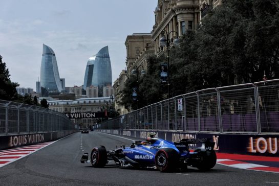 Carlos Sainz (ESP) Atlassian Williams Racing FW47.
19.09.2025. Formula 1 World Championship, Rd 17, Azerbaijan Grand Prix, Baku Street Circuit, Azerbaijan, Practice Day.
- www.xpbimages.com, EMail: requests@xpbimages.com © Copyright: Charniaux / XPB Images