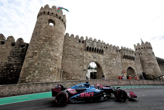 Pierre Gasly (FRA) Alpine F1 Team A525.
19.09.2025. Formula 1 World Championship, Rd 17, Azerbaijan Grand Prix, Baku Street Circuit, Azerbaijan, Practice Day.
- www.xpbimages.com, EMail: requests@xpbimages.com © Copyright: Charniaux / XPB Images