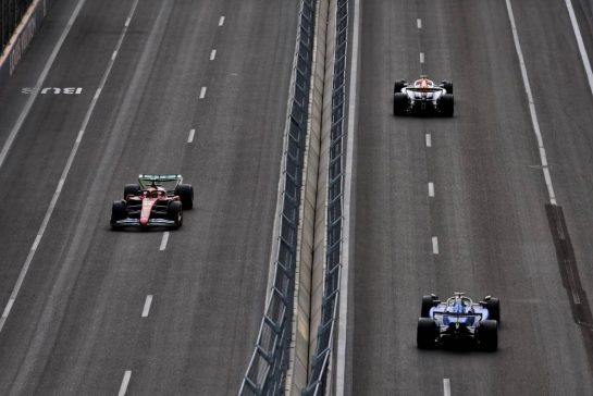 Lewis Hamilton (GBR) Ferrari SF-25 and Alexander Albon (THA) Atlassian Williams Racing FW47.
19.09.2025. Formula 1 World Championship, Rd 17, Azerbaijan Grand Prix, Baku Street Circuit, Azerbaijan, Practice Day.
- www.xpbimages.com, EMail: requests@xpbimages.com © Copyright: Rew / XPB Images
