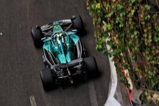 Fernando Alonso (ESP) Aston Martin F1 Team AMR25.
20.09.2025. Formula 1 World Championship, Rd 17, Azerbaijan Grand Prix, Baku Street Circuit, Azerbaijan, Qualifying Day.
- www.xpbimages.com, EMail: requests@xpbimages.com © Copyright: Charniaux / XPB Images