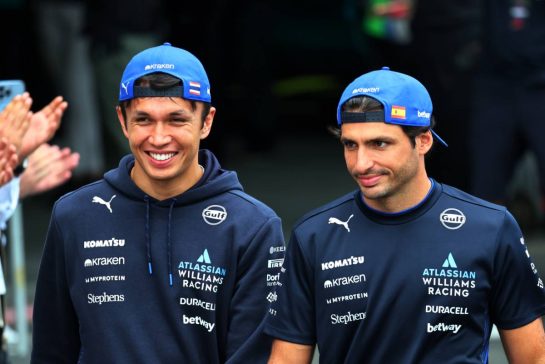 (L to R): Alexander Albon (THA) Atlassian Williams Racing with Carlos Sainz (ESP) Atlassian Williams Racing on the drivers' parade.
21.09.2025. Formula 1 World Championship, Rd 17, Azerbaijan Grand Prix, Baku Street Circuit, Azerbaijan, Race Day.
- www.xpbimages.com, EMail: requests@xpbimages.com © Copyright: Batchelor / XPB Images