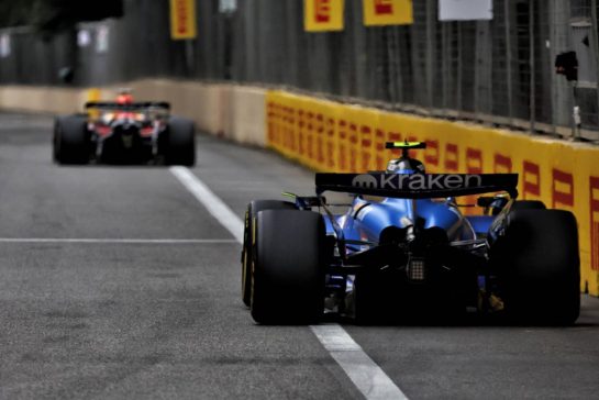 Carlos Sainz (ESP) Atlassian Williams Racing FW47.
21.09.2025. Formula 1 World Championship, Rd 17, Azerbaijan Grand Prix, Baku Street Circuit, Azerbaijan, Race Day.
- www.xpbimages.com, EMail: requests@xpbimages.com © Copyright: Bearne / XPB Images