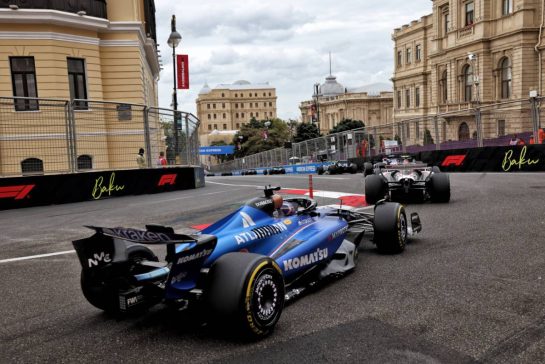Alexander Albon (THA) Atlassian Williams Racing FW47.
21.09.2025. Formula 1 World Championship, Rd 17, Azerbaijan Grand Prix, Baku Street Circuit, Azerbaijan, Race Day.
- www.xpbimages.com, EMail: requests@xpbimages.com © Copyright: Rew / XPB Images