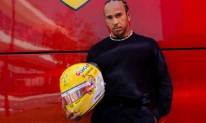 Hamilton unveils special Monza lid for high-pressure home race